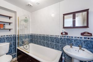Family Bathroom- click for photo gallery
